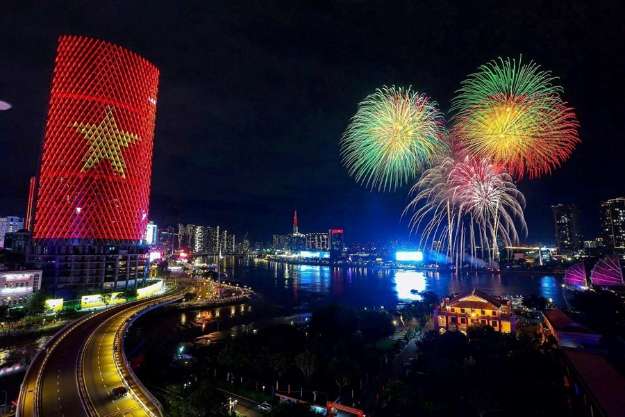 Lịch Bắn Pháo Hoa 30/4/2025 – Cả Nước Rực Rỡ Trong Đêm Mừng Đại Lễ