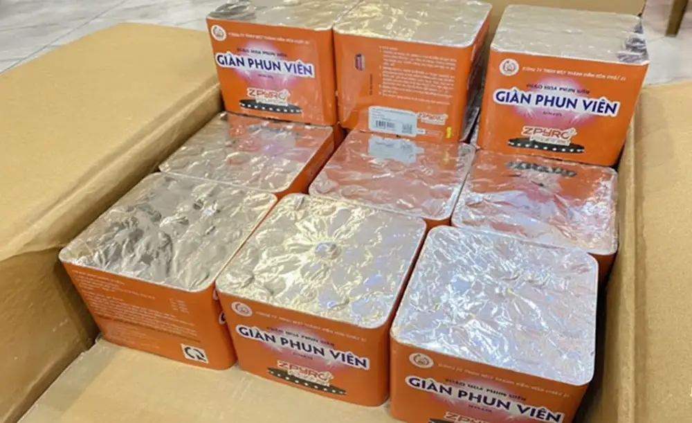 Giá một thùng pháo hoa Bộ Quốc Phòng bao nhiêu
